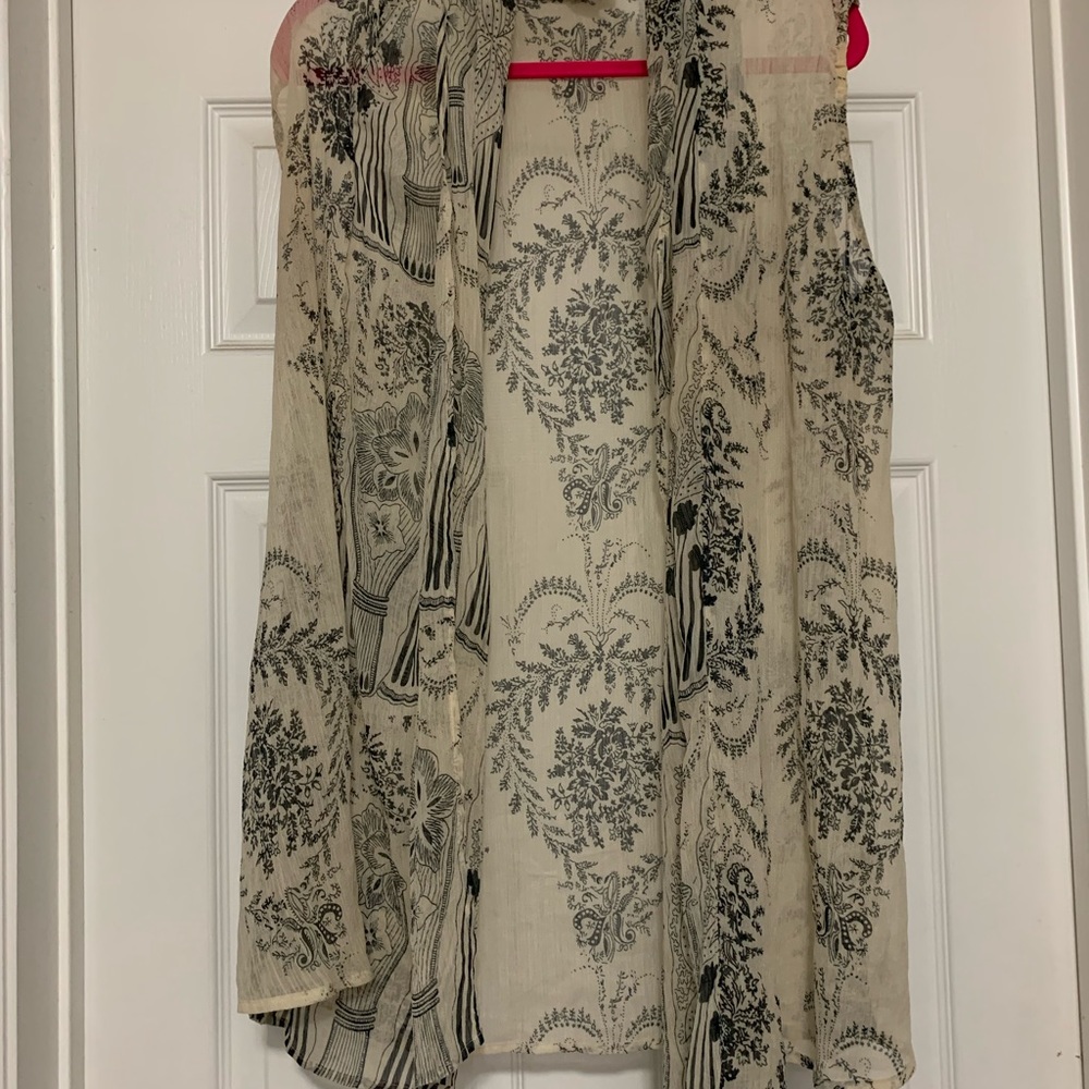 Cream and black kimono